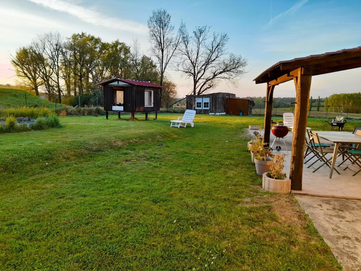 Cocooning Au Saut Du Loup Bed and Breakfast Lavergne  Buitenkant foto